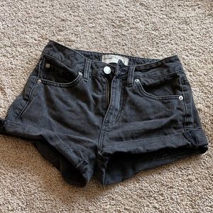 Women’s Garage Shorts